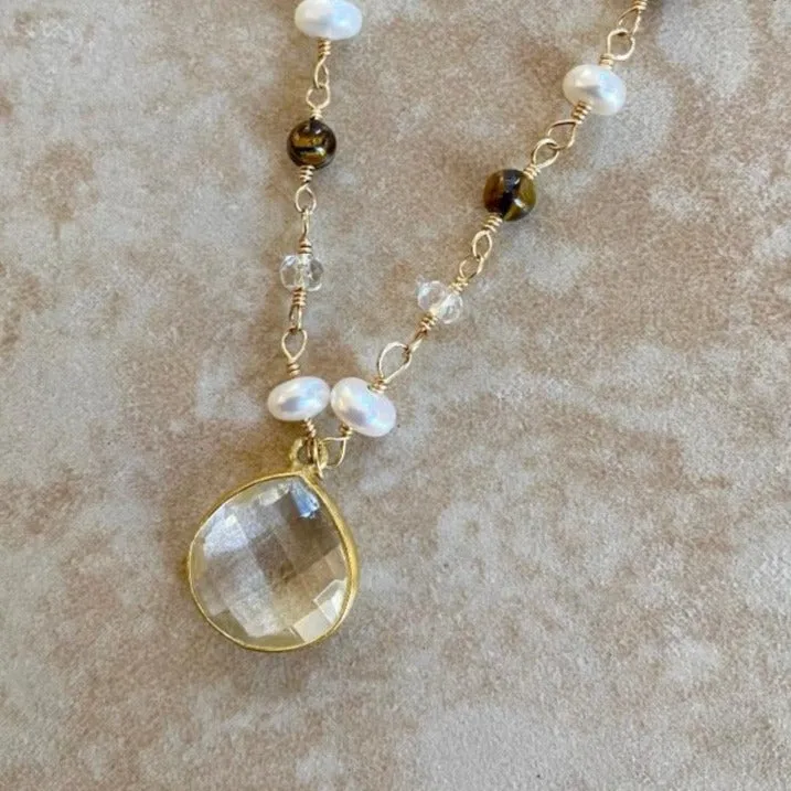 Quartz Drop Necklace - Hatari