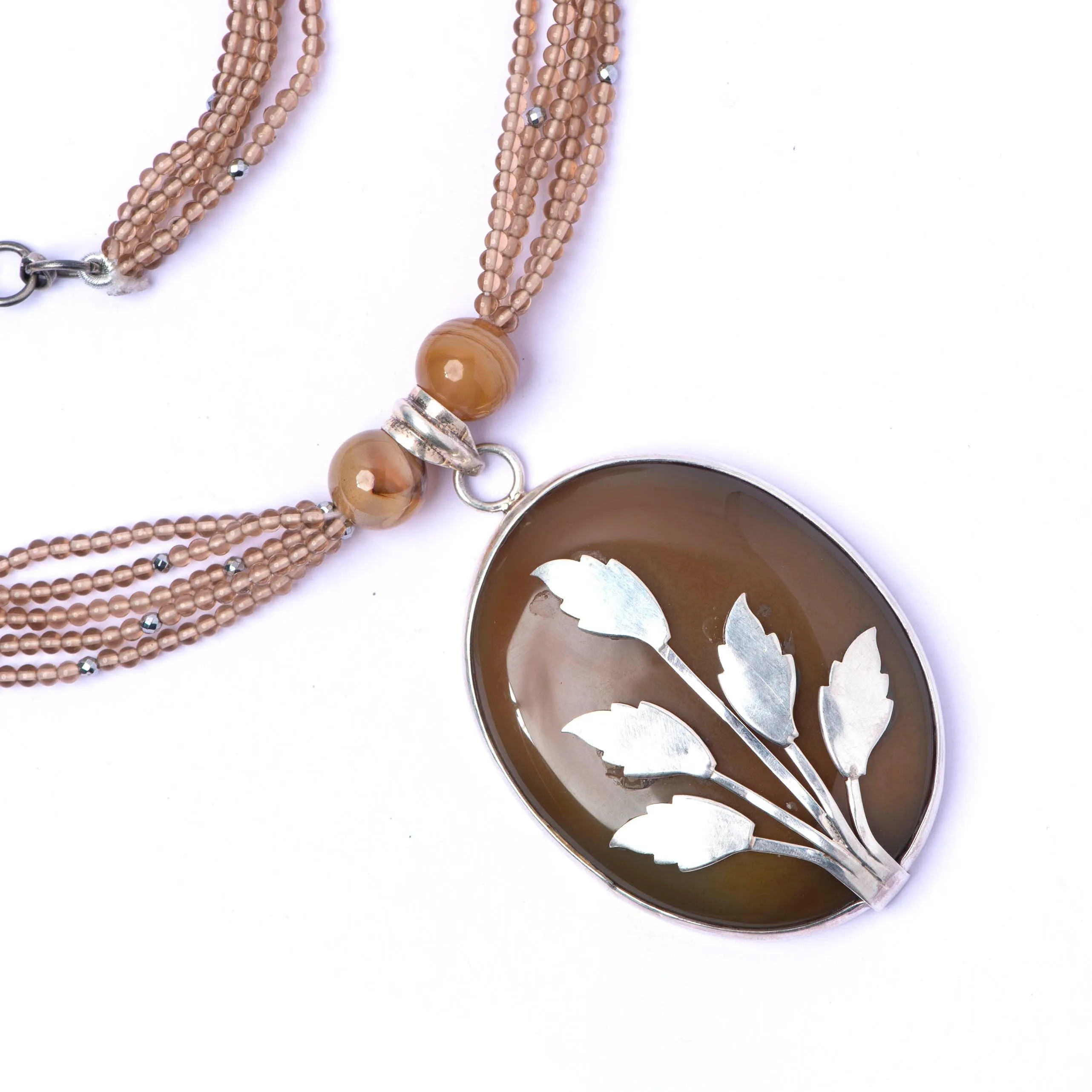 Silver Pendant in Onyx With Smoky Eye Beads Necklace